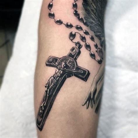 95 Tatuajes de Rosarios católicos junto a su。